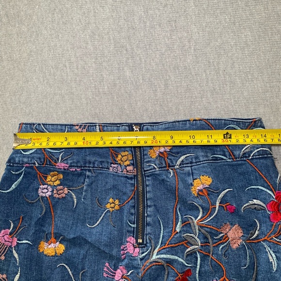 Anthropologie Maeve Size 4 Floral Embroidered Denim Pencil Skirt Boho - Picture 7 of 10
